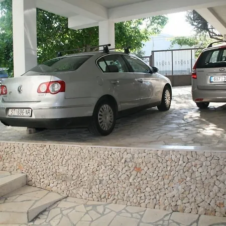Ivo Apartman Pisak